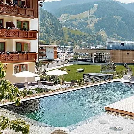 Hotel Roslehen 4*