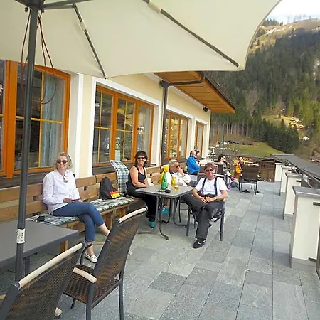 Roslehen Hotel