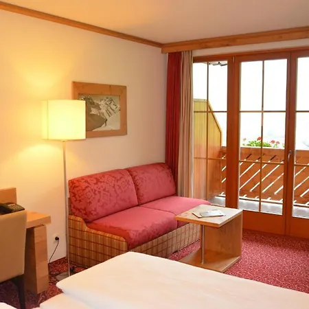 Roslehen Hotel 4*