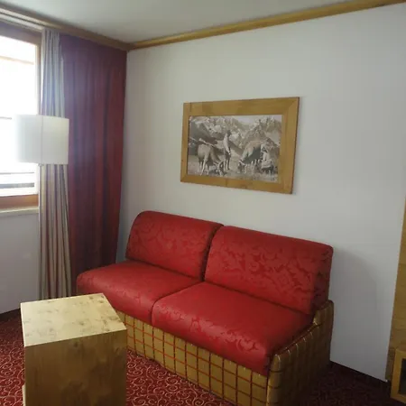 Roslehen Hotel