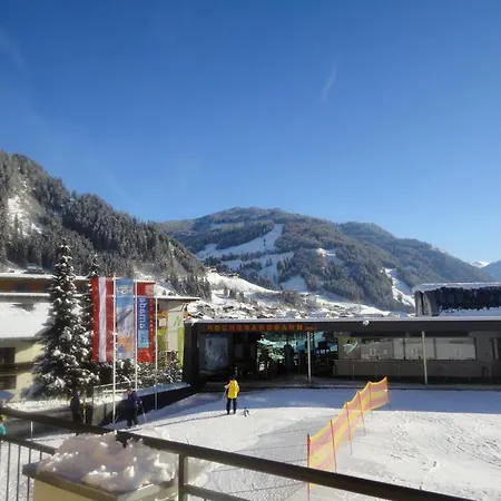 Roslehen Hotel 4*