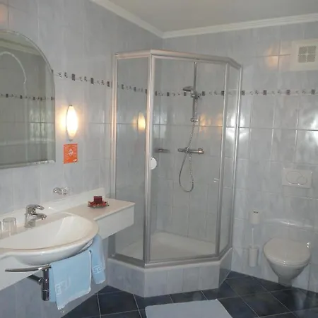 Отель Roslehen 4*
